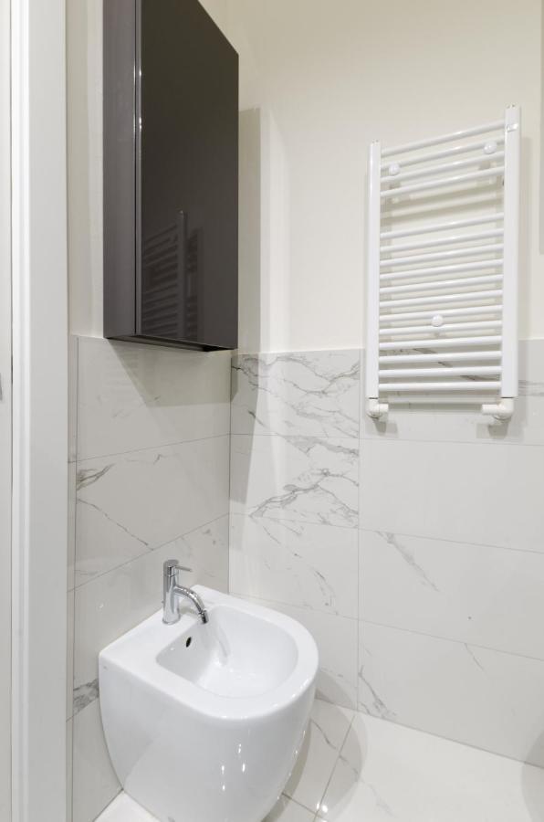 Design Apartment - Spadolini, Campus Bocconi Milaan Buitenkant foto